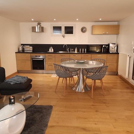Tres Bel Appartement Avec Vue Sur Les Montagnes Saint Ismier Buitenkant foto