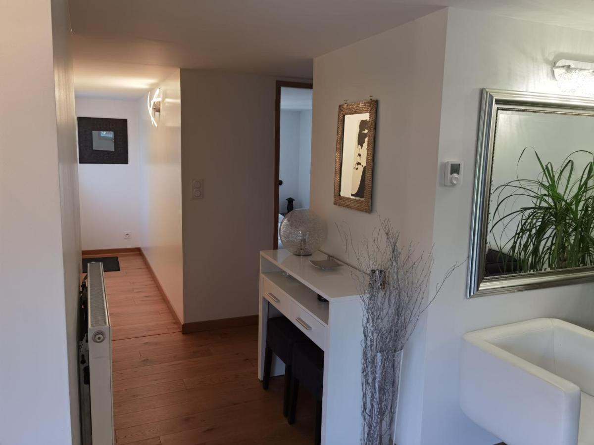 Tres Bel Appartement Avec Vue Sur Les Montagnes Saint Ismier Buitenkant foto