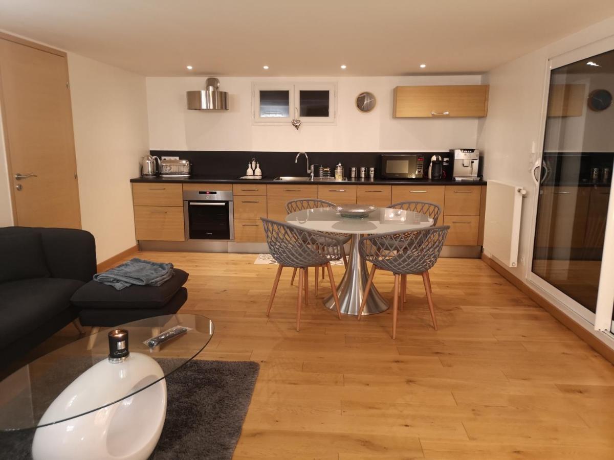 Tres Bel Appartement Avec Vue Sur Les Montagnes Saint Ismier Buitenkant foto
